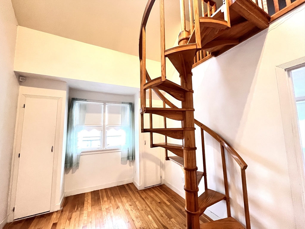 Fitchburg, Massachusetts, 01420, United States, 3 Bedrooms Bedrooms, ,3 BathroomsBathrooms,Residential,For Sale,2005114