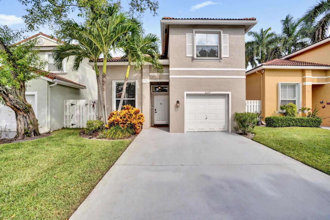 Lake Worth, Florida, 33463, United States, 3 Bedrooms Bedrooms, ,3 BathroomsBathrooms,Residential,For Sale,1940163