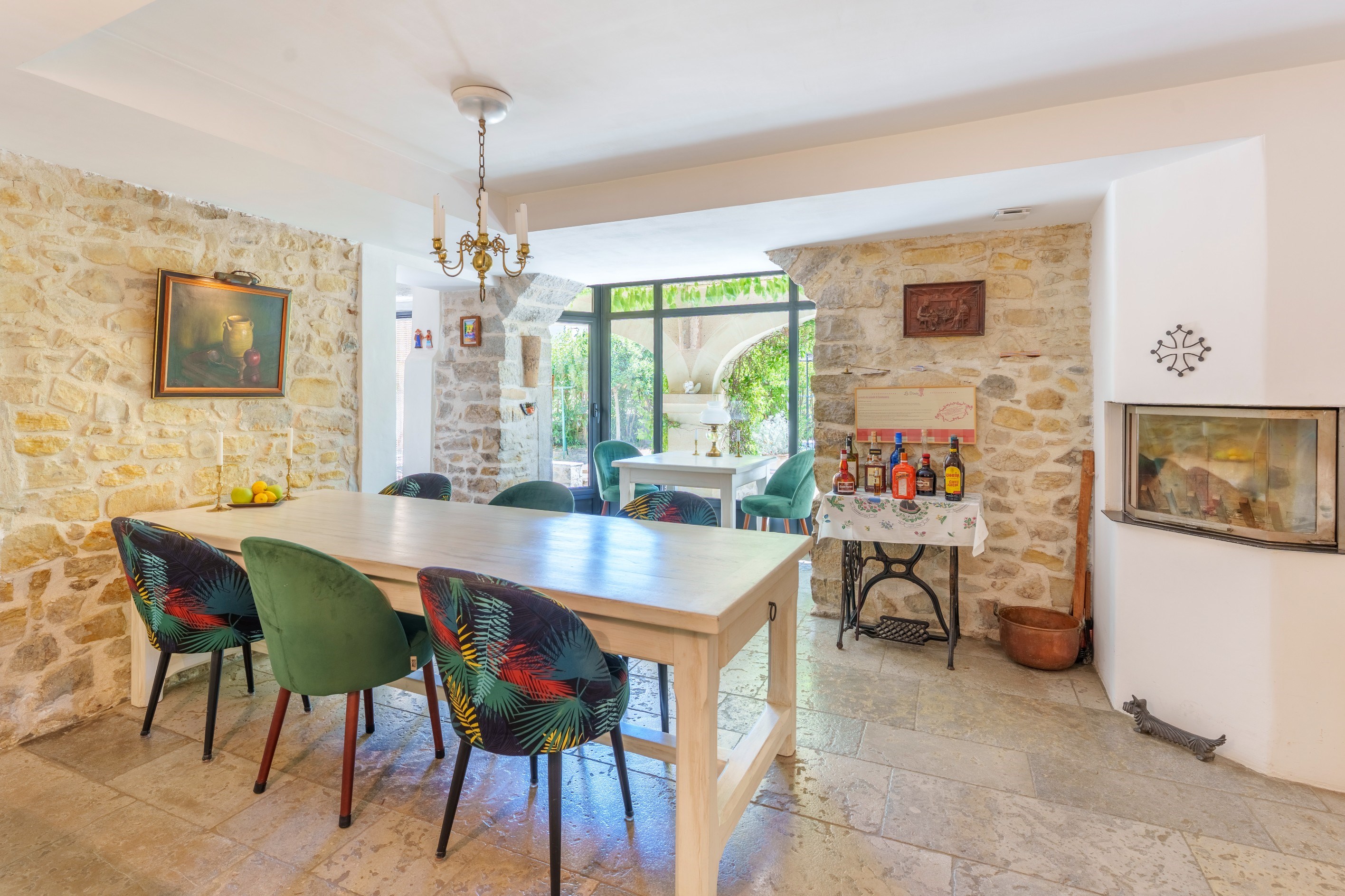  Stunning property with vineyard views in a quiet village, 45 min from Montpelli… - 物件實景