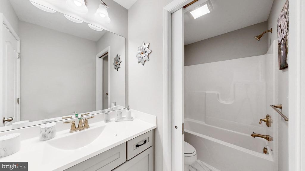 LEWES, Delaware, 19958, United States, 4 Bedrooms Bedrooms, ,3 BathroomsBathrooms,Residential,For Sale,1977698