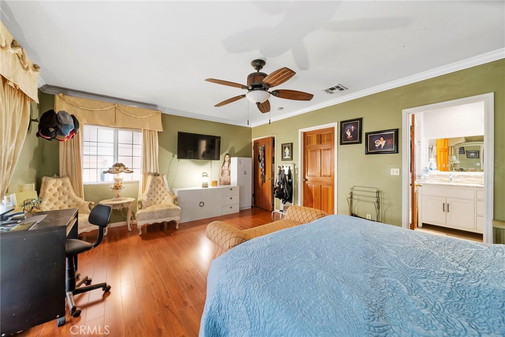 Los Angeles, California, 90041, United States, ,Residential,For Sale,2013561