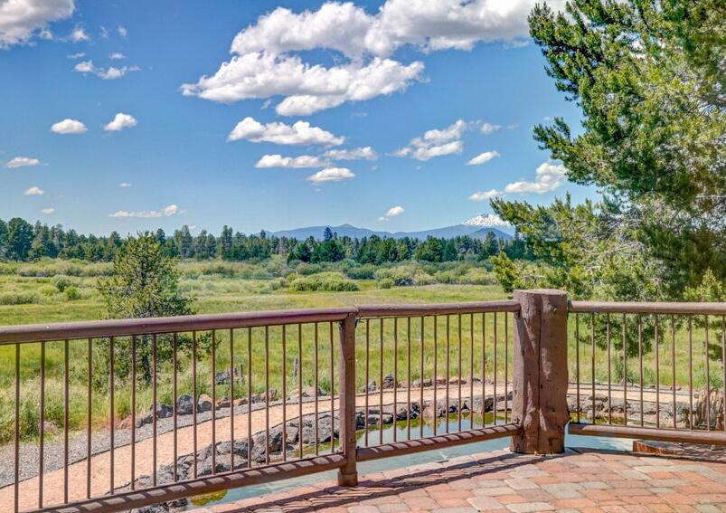 La Pine, Oregon, 97739, United States, 3 Bedrooms Bedrooms, ,2 BathroomsBathrooms,Residential,For Sale,1976945