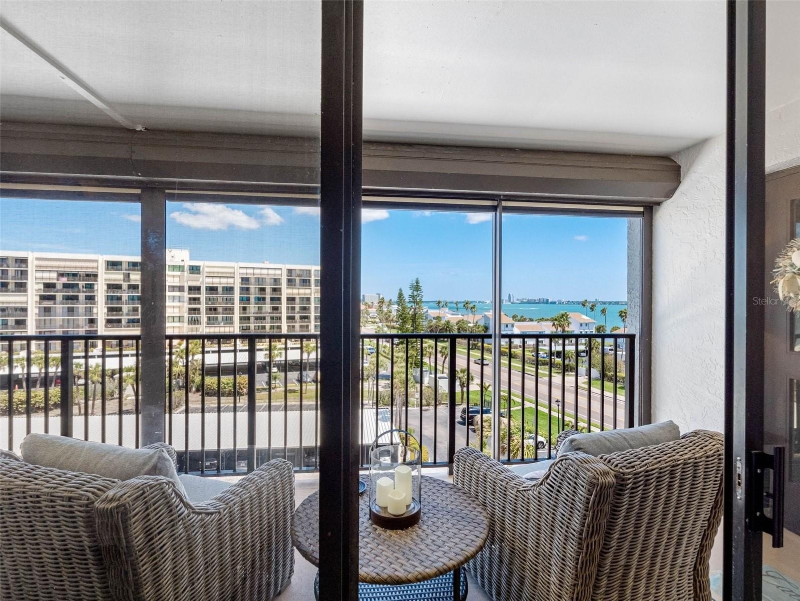 CLEARWATER BEACH, Florida, 33767, United States, 2 Bedrooms Bedrooms, ,2 BathroomsBathrooms,Residential,For Sale,1937556