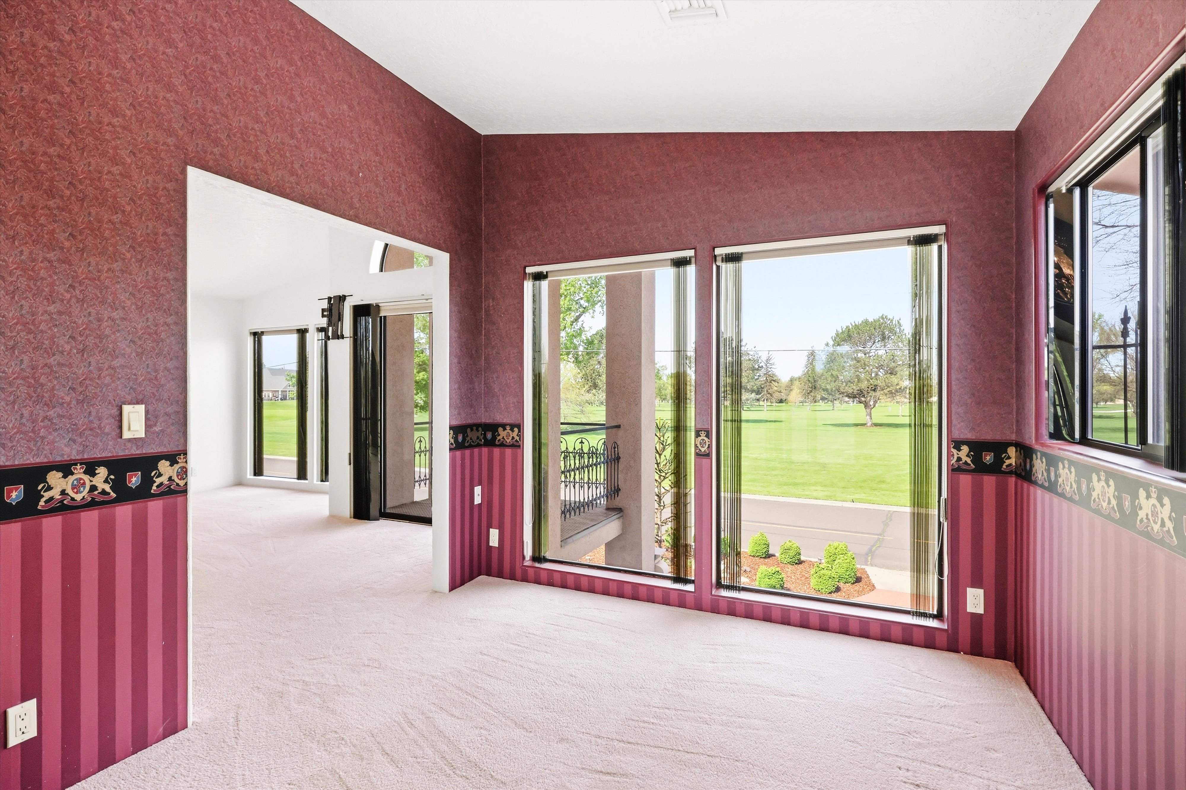  1255 Country Club Rd - 物件實景