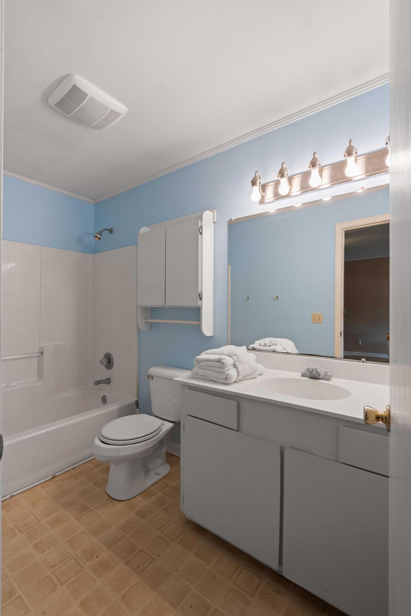 Yemassee, South Carolina, 29945, United States, 6 Bedrooms Bedrooms, ,7 BathroomsBathrooms,Residential,For Sale,1989284