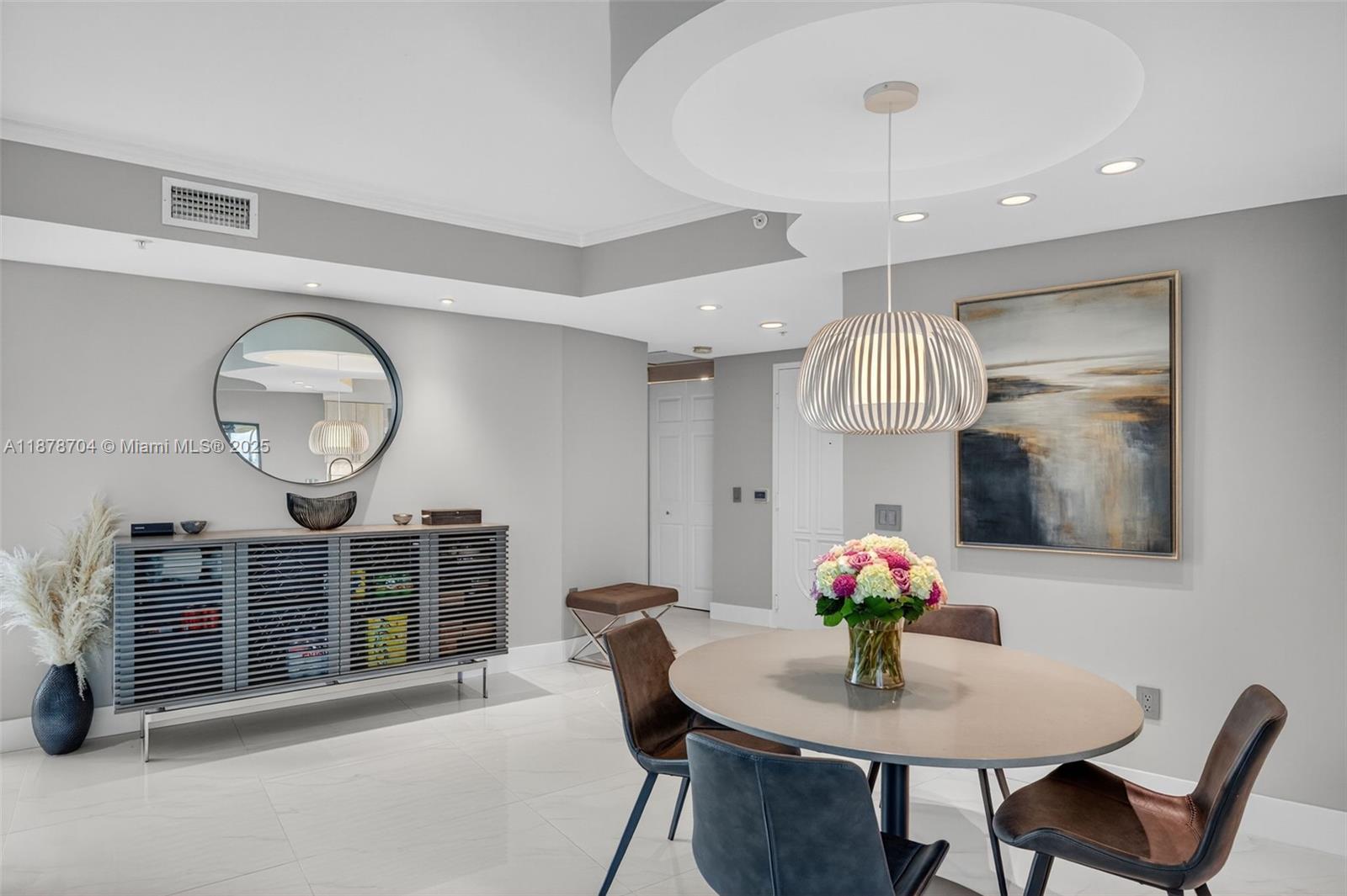 Aventura, Florida, 33180, United States, 2 Bedrooms Bedrooms, ,3 BathroomsBathrooms,Residential,For Sale,1947982
