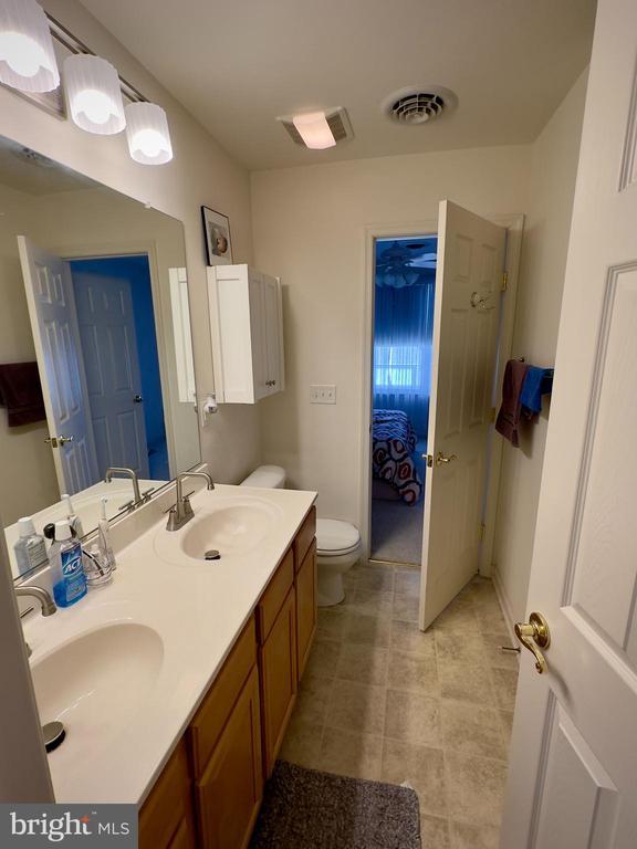 Milford, Delaware, 19963, United States, 4 Bedrooms Bedrooms, ,4 BathroomsBathrooms,Residential,For Sale,1728437