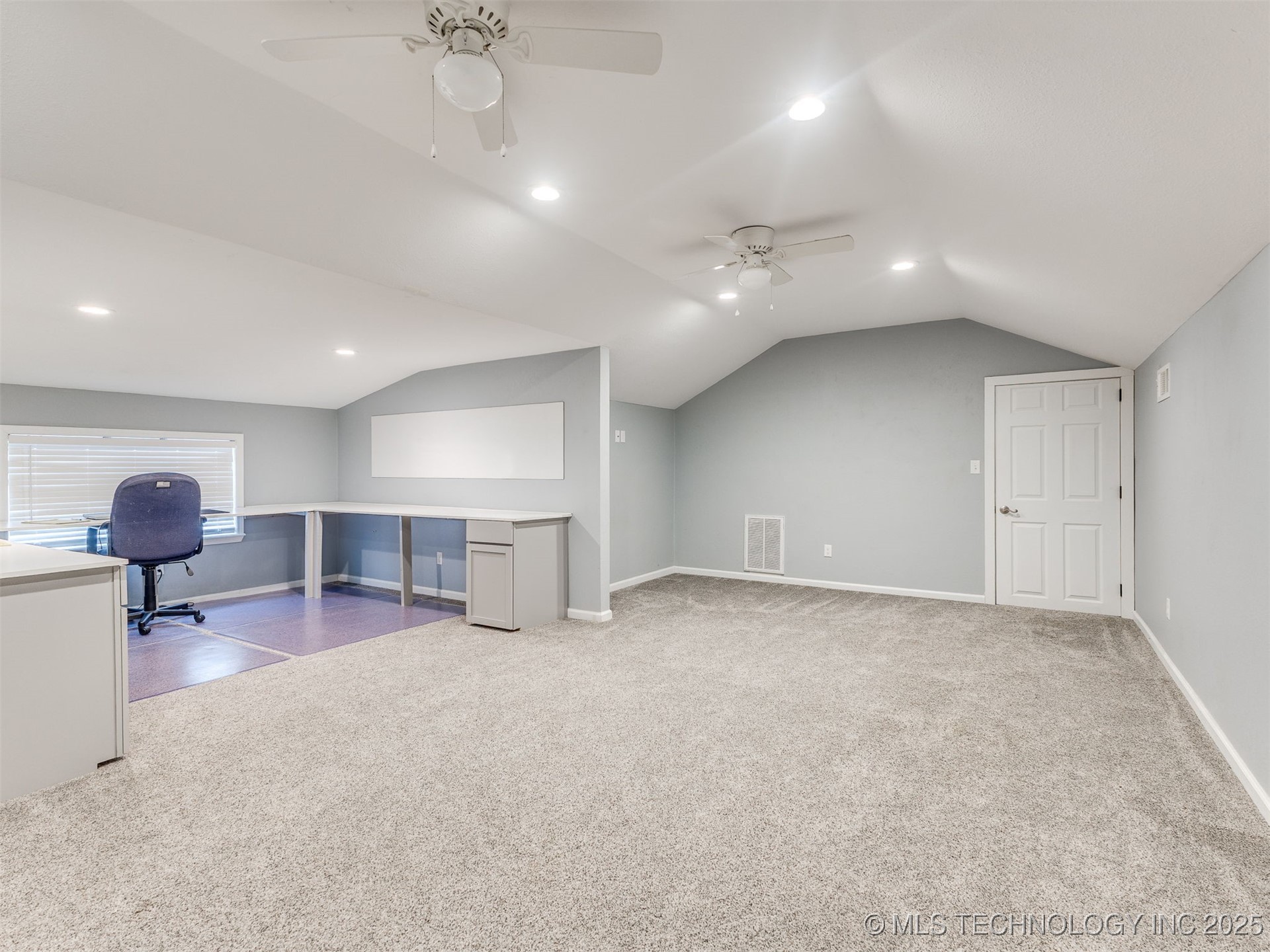 Mounds, Oklahoma, 74047, United States, 4 Bedrooms Bedrooms, ,4 BathroomsBathrooms,Residential,For Sale,1985246