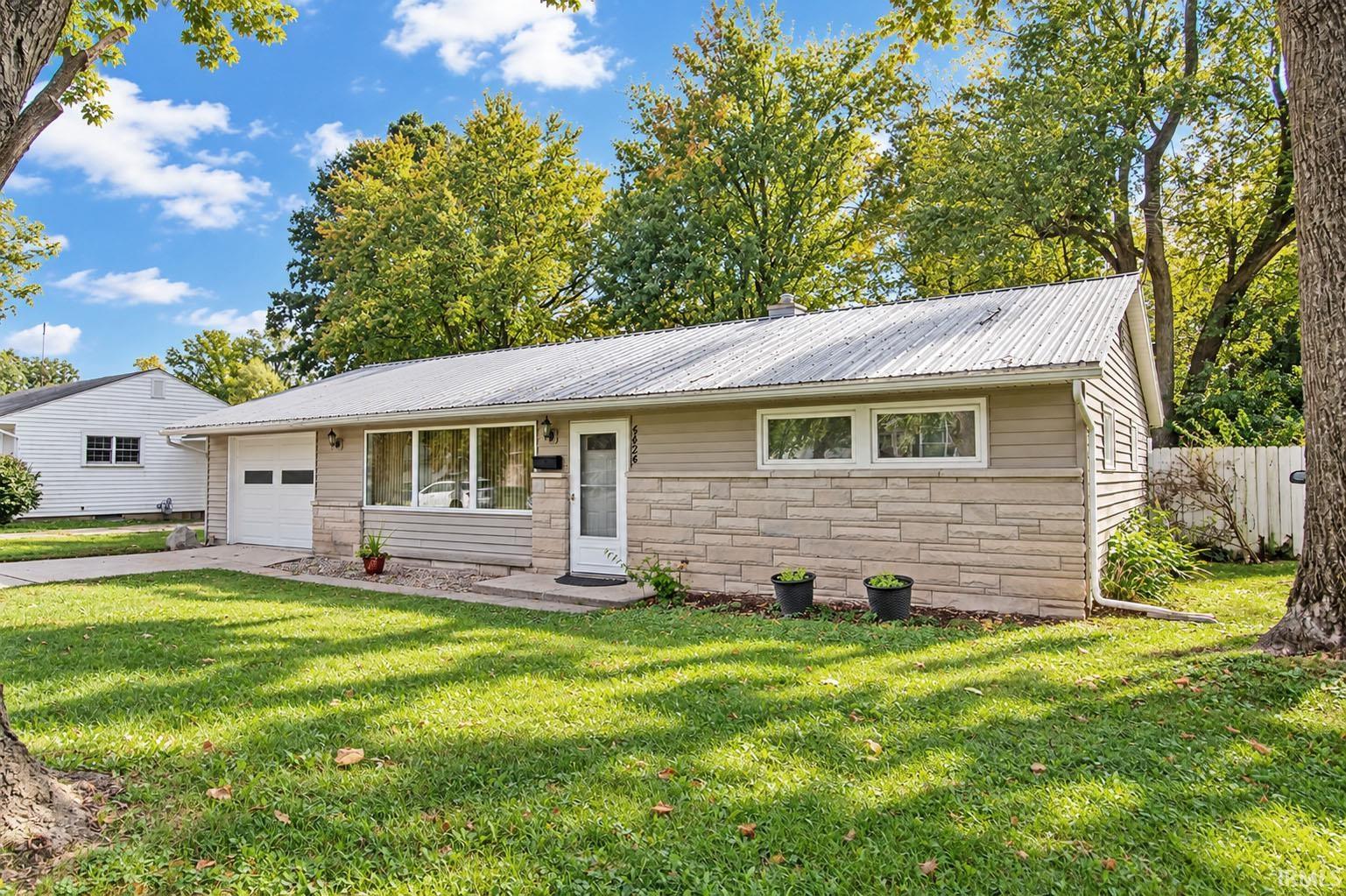 Maywood Cir, Fort Wayne, IN 46819 #1