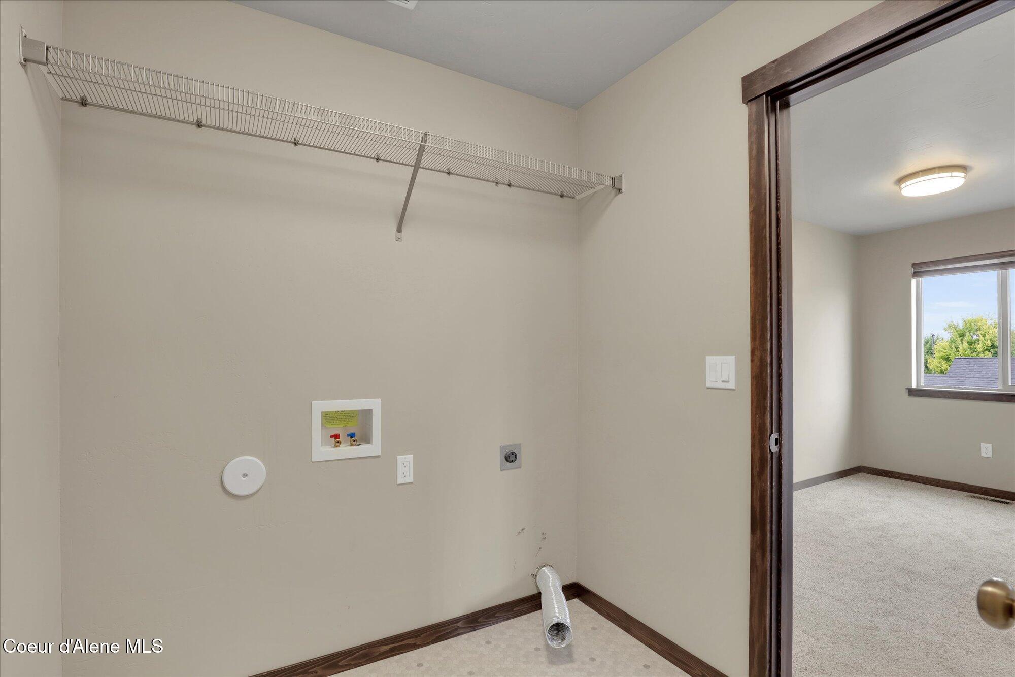 Post Falls, Idaho, 83854, United States, 4 Bedrooms Bedrooms, ,3 BathroomsBathrooms,Residential,For Sale,1935472