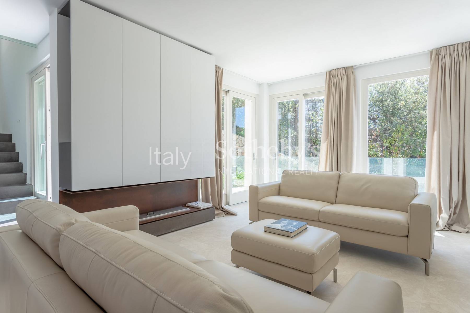  Stunning contemporary-style villa with sea view - 物件實景