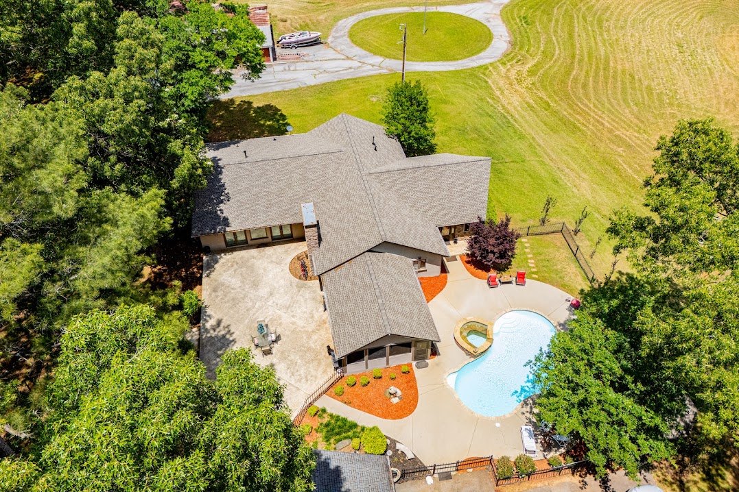 Douglasville, Georgia, 30134, United States, 4 Bedrooms Bedrooms, ,2 BathroomsBathrooms,Residential,For Sale,1983437