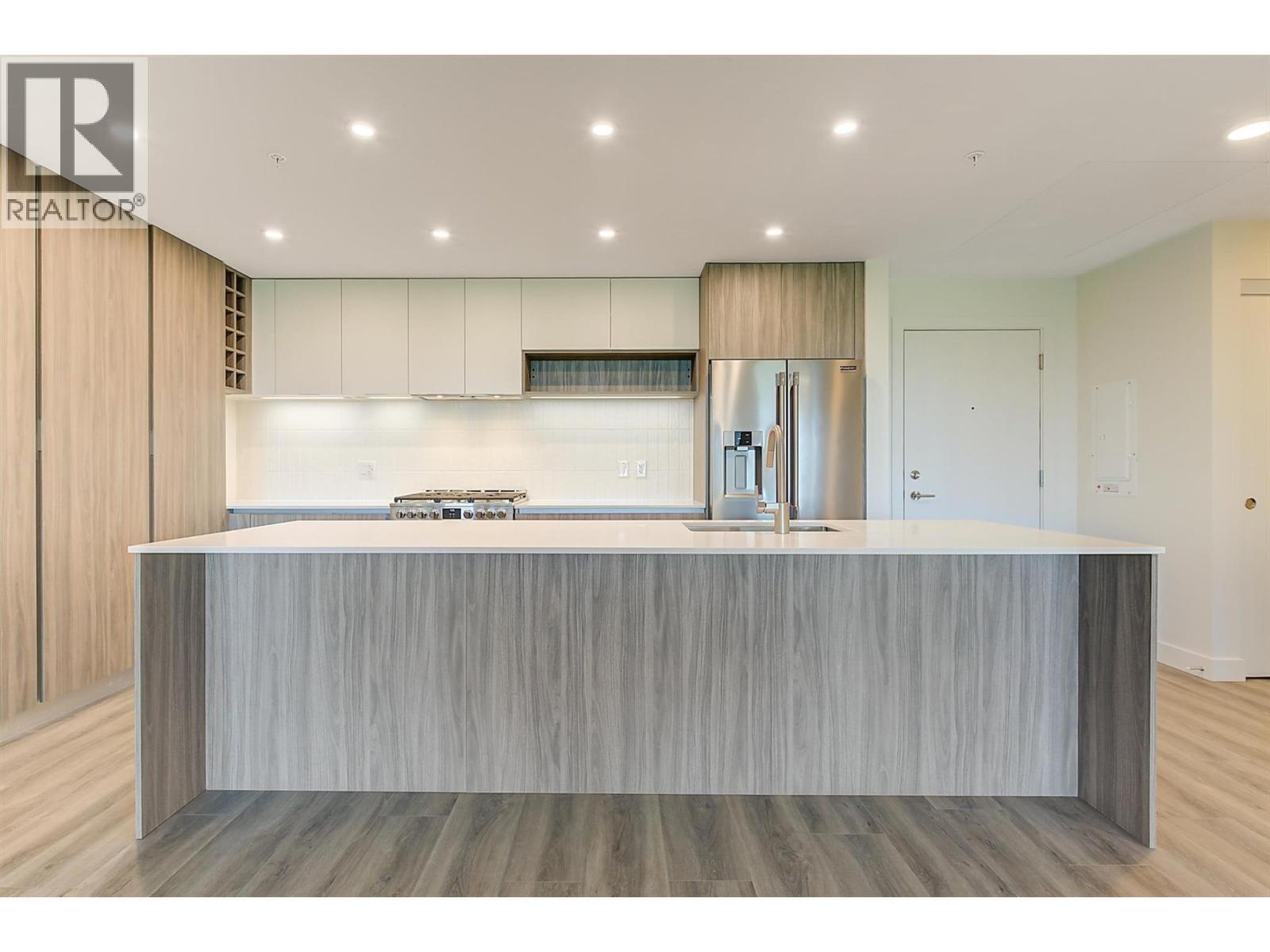 WEST KELOWNA, British Columbia, V1Z 2A9, CA, 2 Bedrooms Bedrooms, ,2 BathroomsBathrooms,Residential,For Sale,1947246