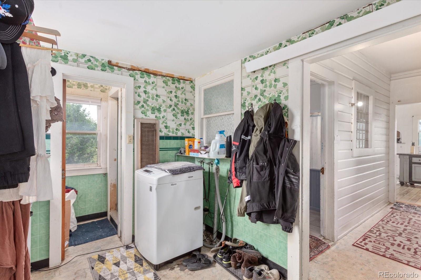 Salida, Colorado, 81201, United States, 2 Bedrooms Bedrooms, ,1 BathroomBathrooms,Residential,For Sale,1974985