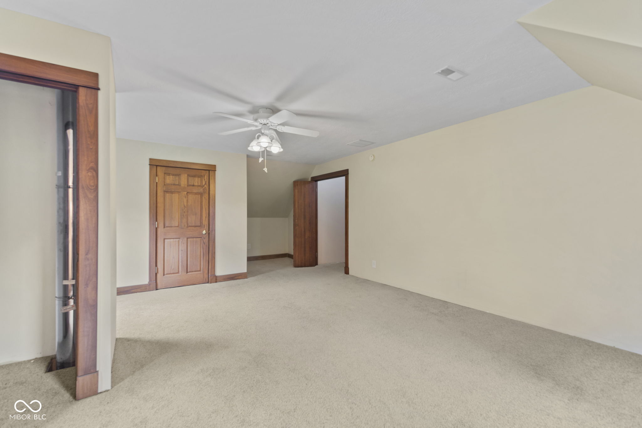 Greencastle, Indiana, 46135, United States, 4 Bedrooms Bedrooms, ,3 BathroomsBathrooms,Residential,For Sale,2049486