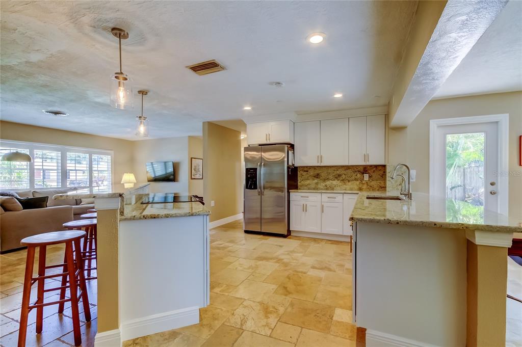 St Petersburg, Florida, 33703, United States, 3 Bedrooms Bedrooms, ,2 BathroomsBathrooms,Residential,For Sale,1821049