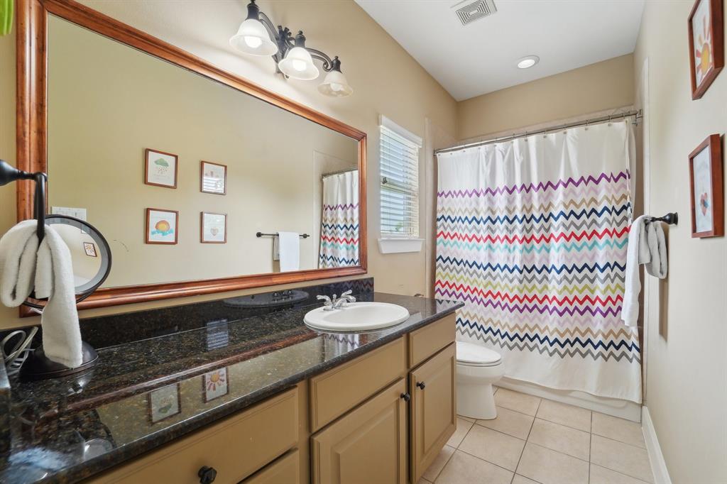 Houston, Texas, 77008, United States, 3 Bedrooms Bedrooms, ,3 BathroomsBathrooms,Residential,For Sale,1931769