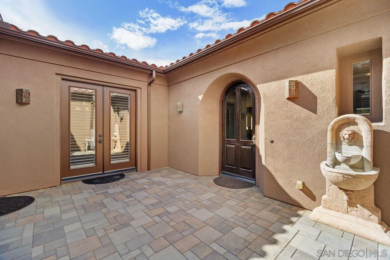 Rancho Mirage, California, 92270, United States, 4 Bedrooms Bedrooms, ,5 BathroomsBathrooms,Residential,For Sale,1942223
