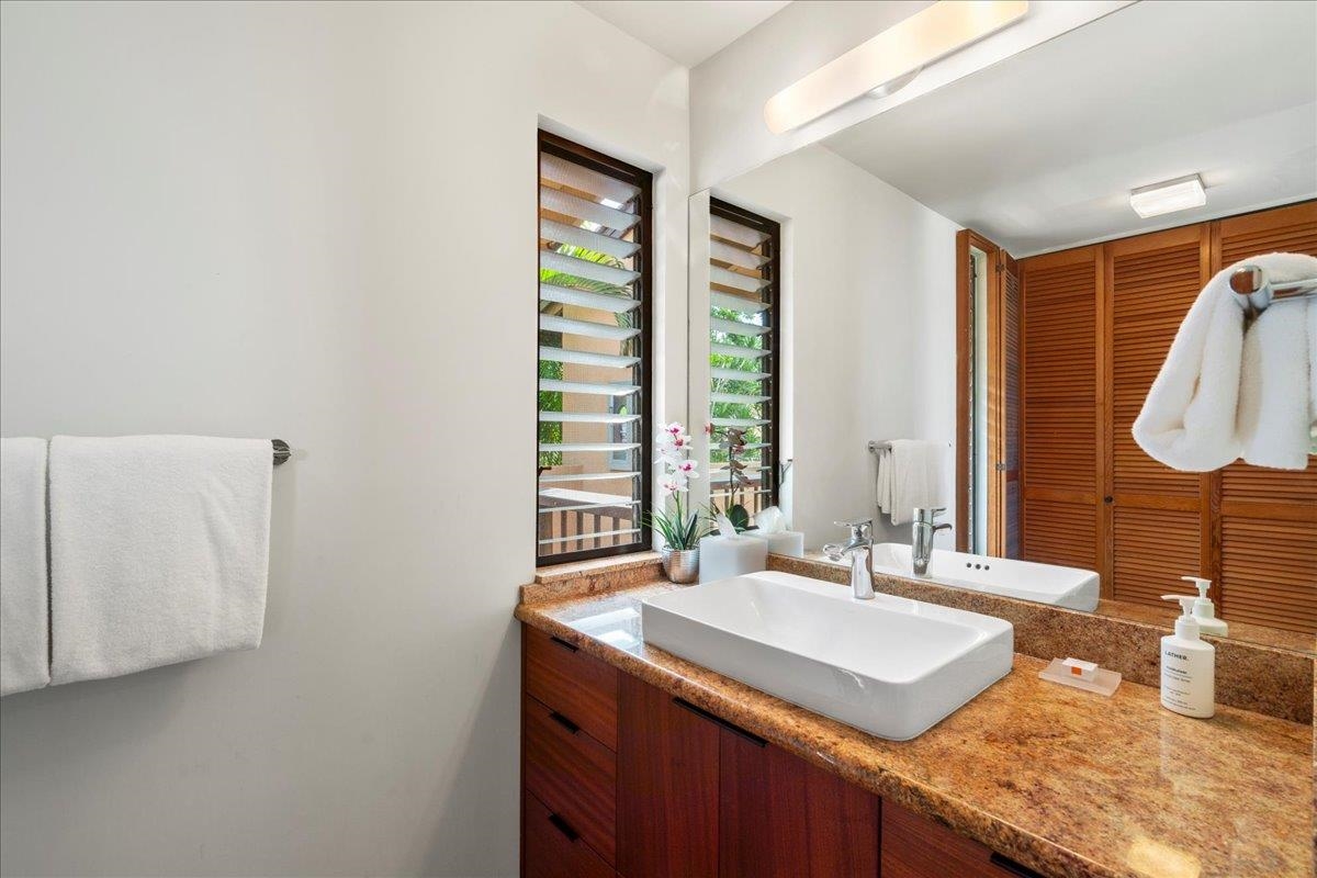 Kihei, Hawaii, 96753, United States, 2 Bedrooms Bedrooms, ,2 BathroomsBathrooms,Residential,For Sale,1795199
