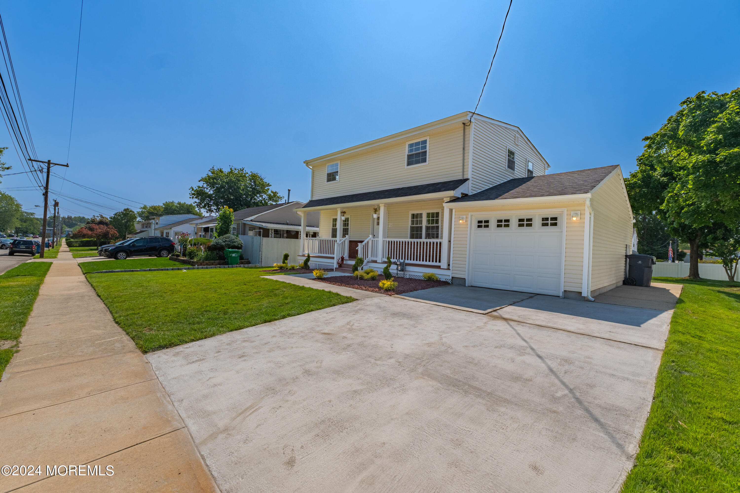 Old Bridge, New Jersey, 08857, United States, 4 Bedrooms Bedrooms, ,2 BathroomsBathrooms,Residential,For Sale,1870843