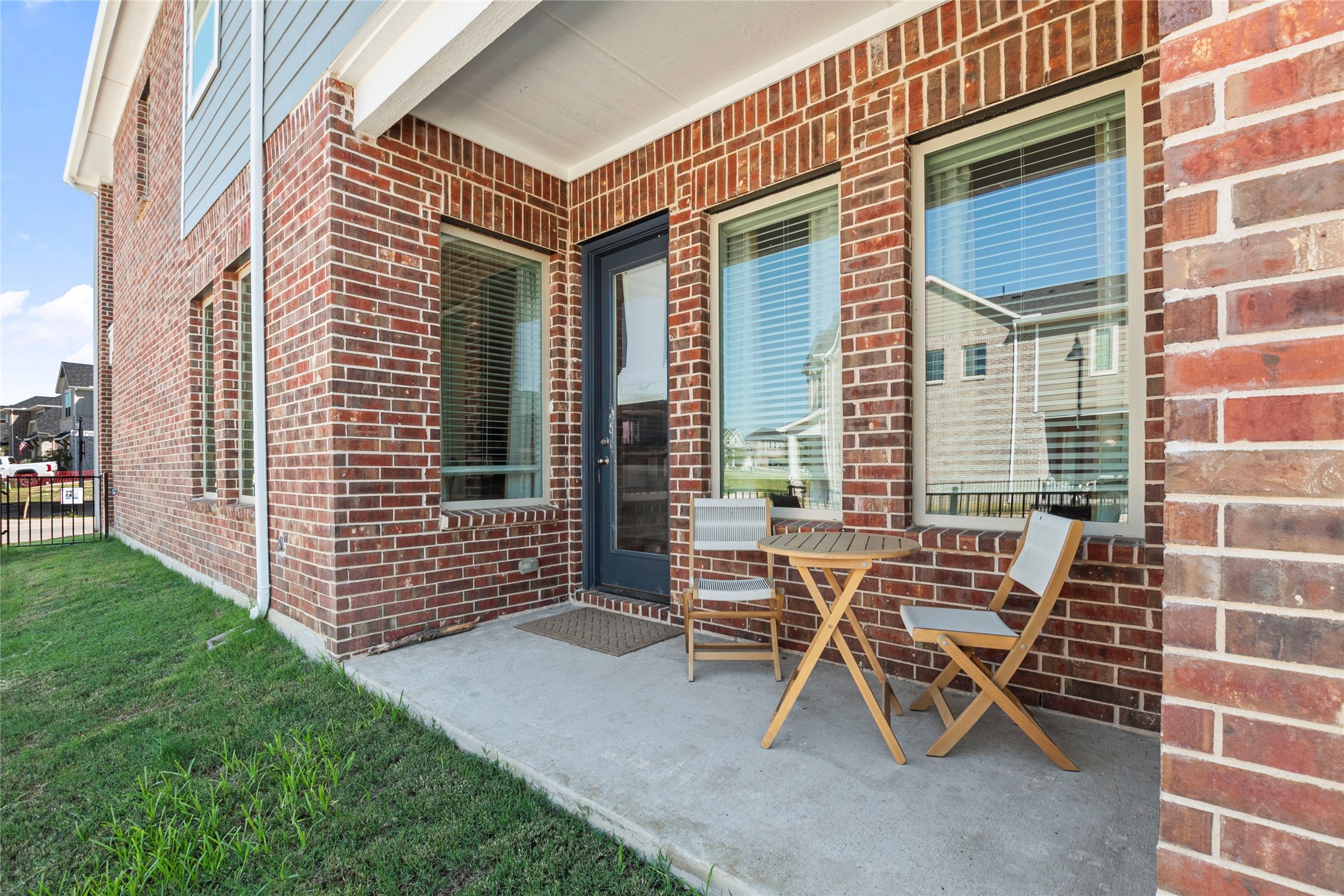 Rowlett, Texas, 75088, United States, 3 Bedrooms Bedrooms, ,3 BathroomsBathrooms,Residential,For Sale,1955209