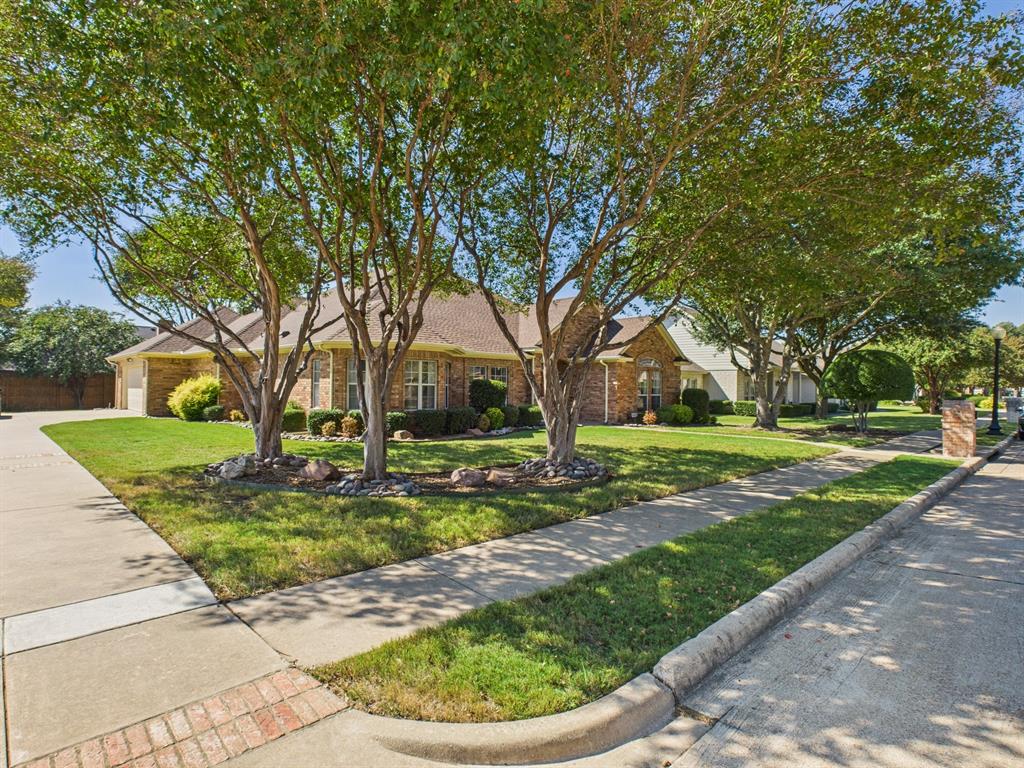 Waxahachie, Texas, 75165, United States, 3 Bedrooms Bedrooms, ,2 BathroomsBathrooms,Residential,For Sale,1977145