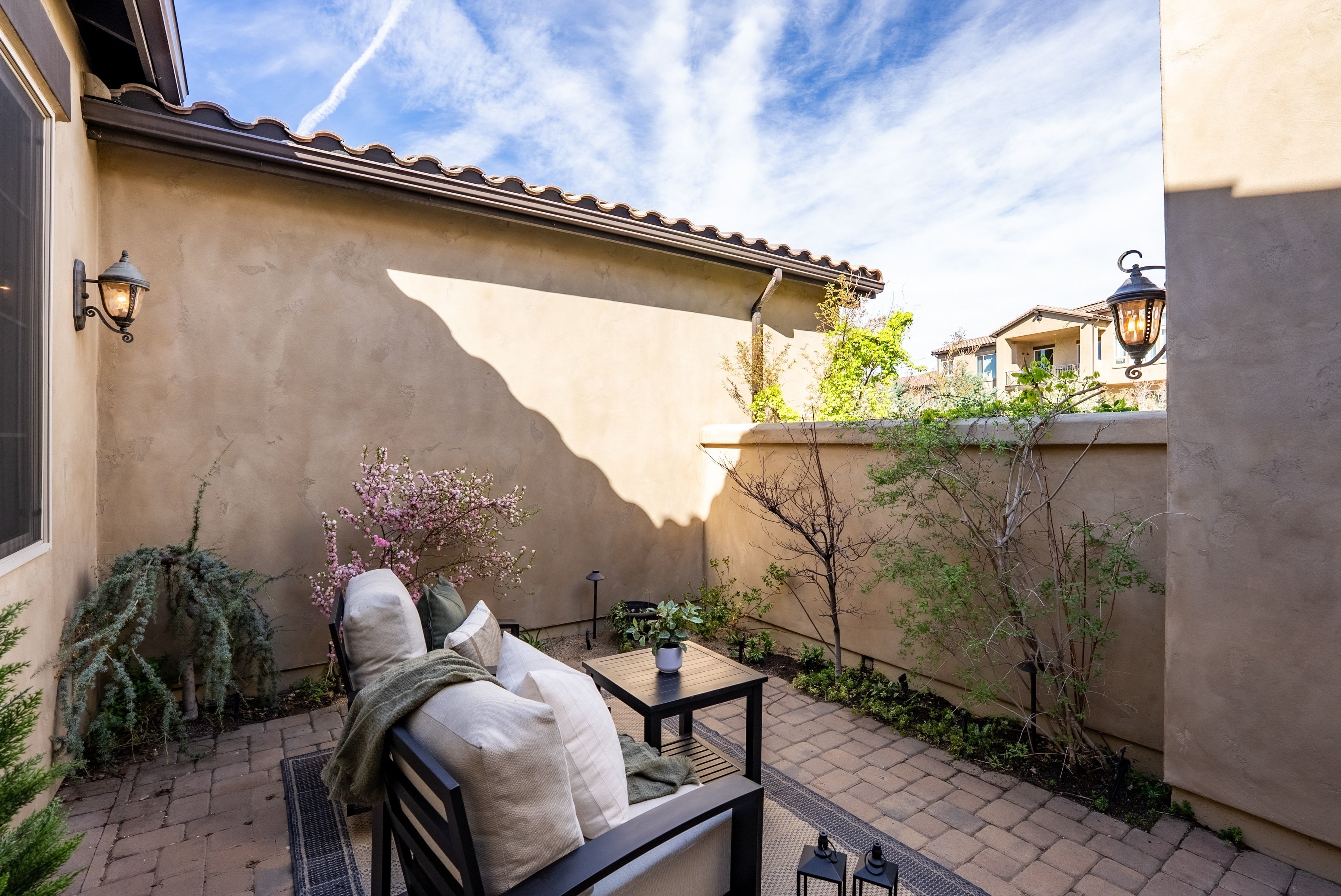  Luxurious Modern Farmhouse with Breathtaking Views - 物件實景