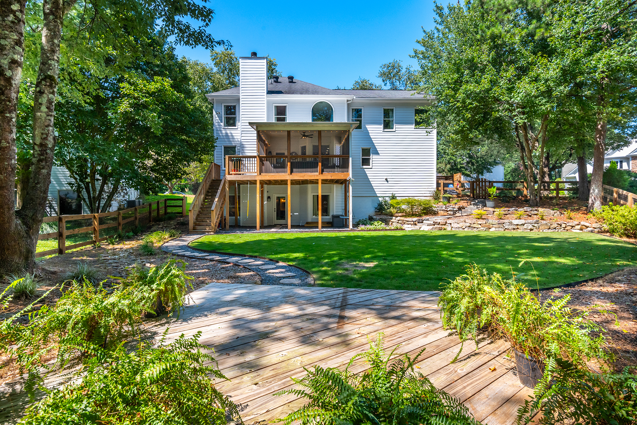  Timeless Charm Meets Effortless Everyday Living in the Heart of Alpharetta - 物件實景