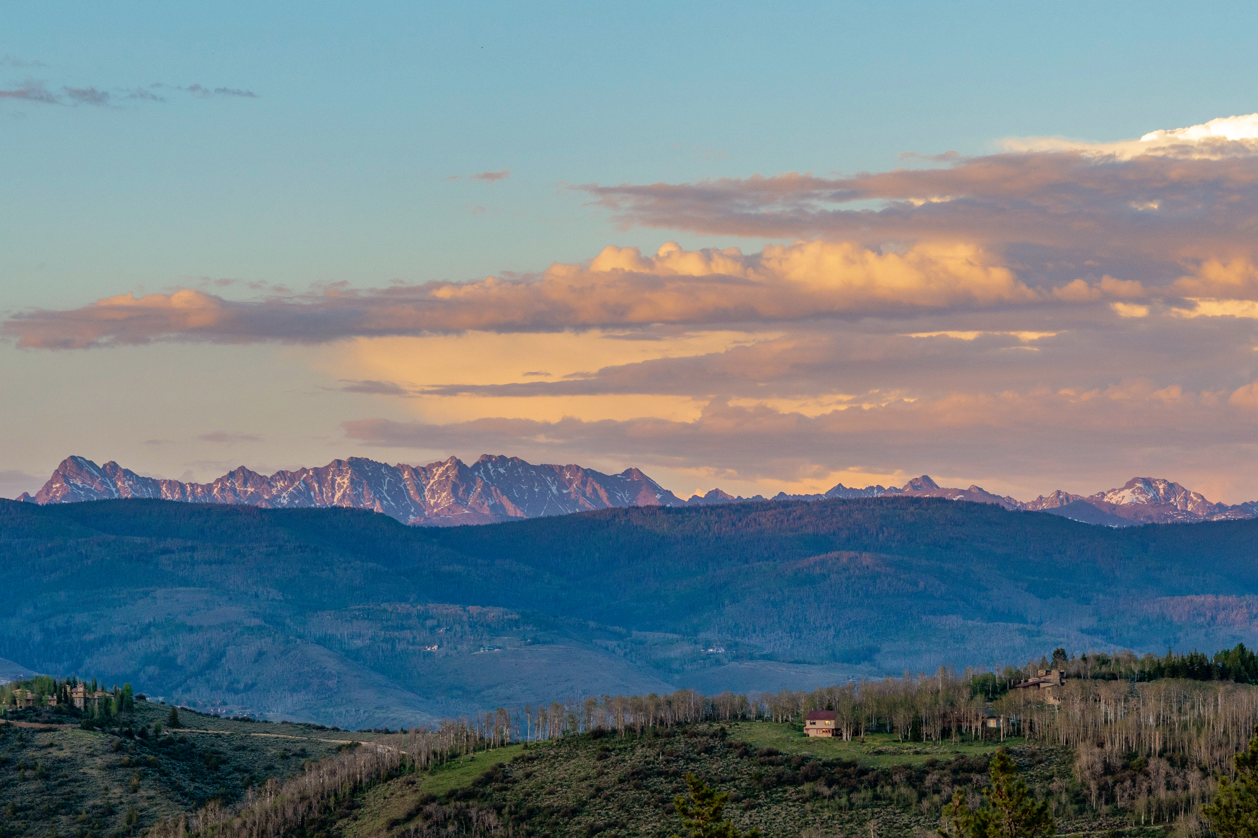  317 Elk Woods is the Kind of Mountain Estate that Earns its Setting - 物件實景