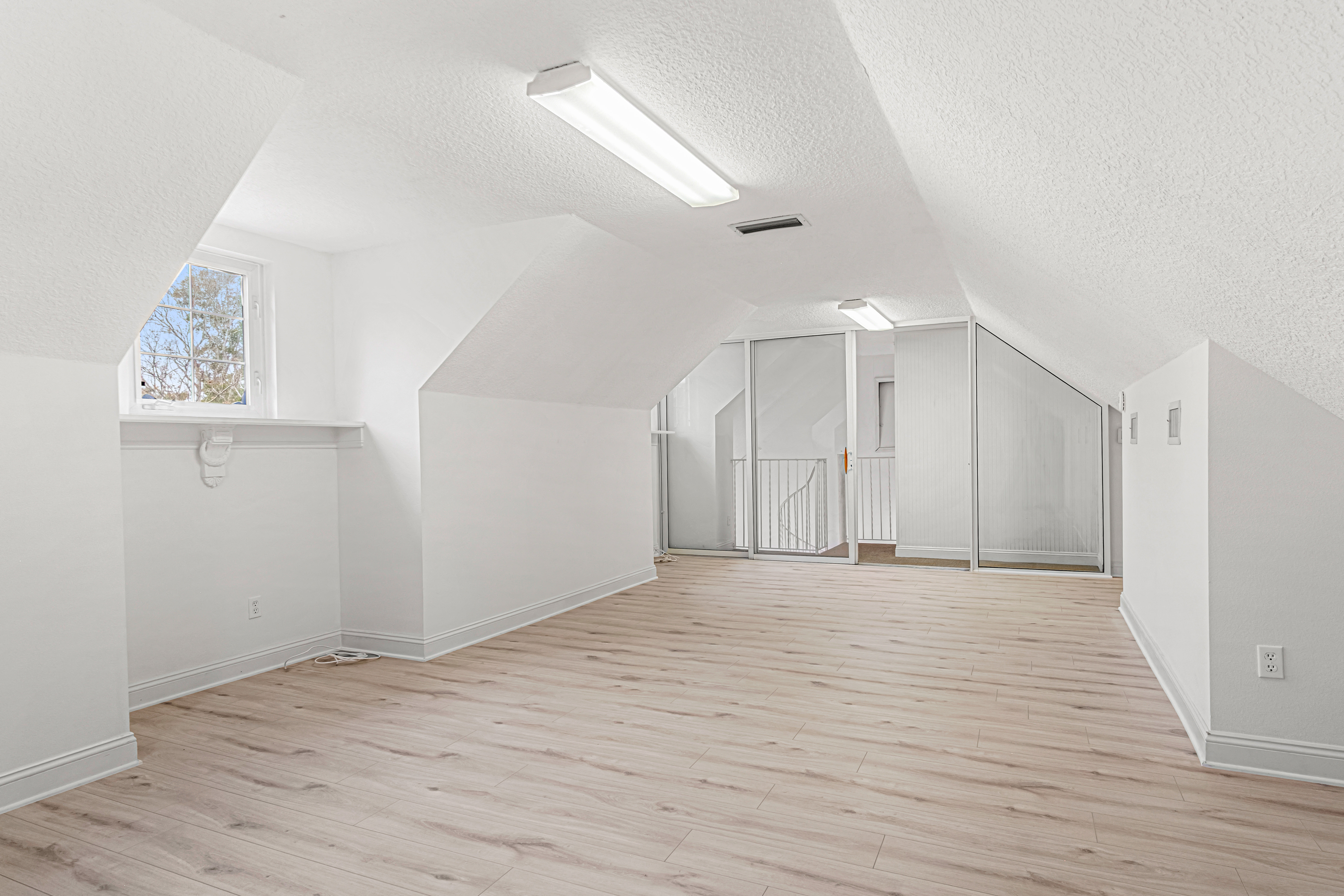 Port Orange, Florida, 32128, United States, 4 Bedrooms Bedrooms, ,2 BathroomsBathrooms,Residential,For Sale,2015330