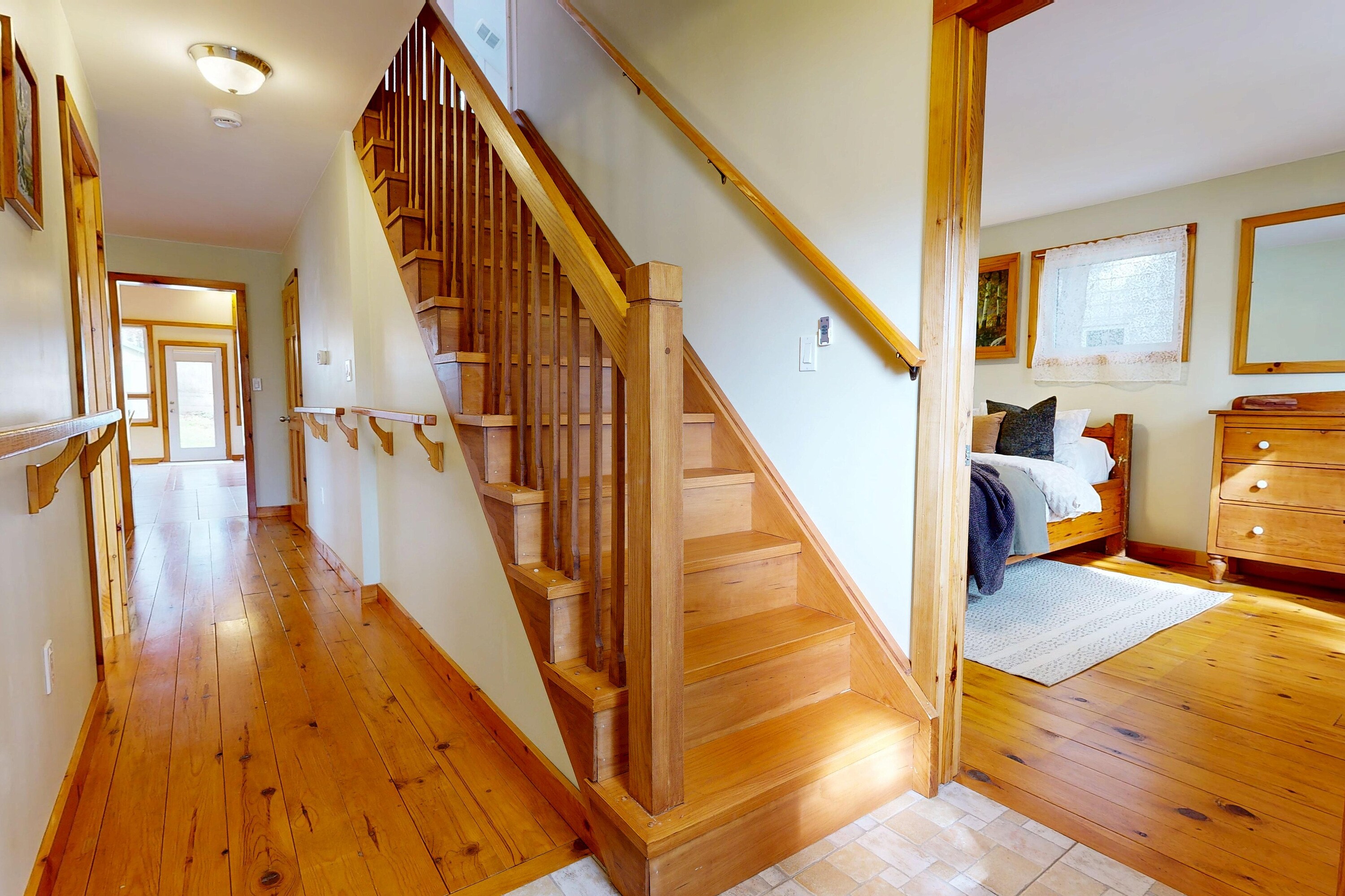  Craftsman Charm in Bradford - 物件實景