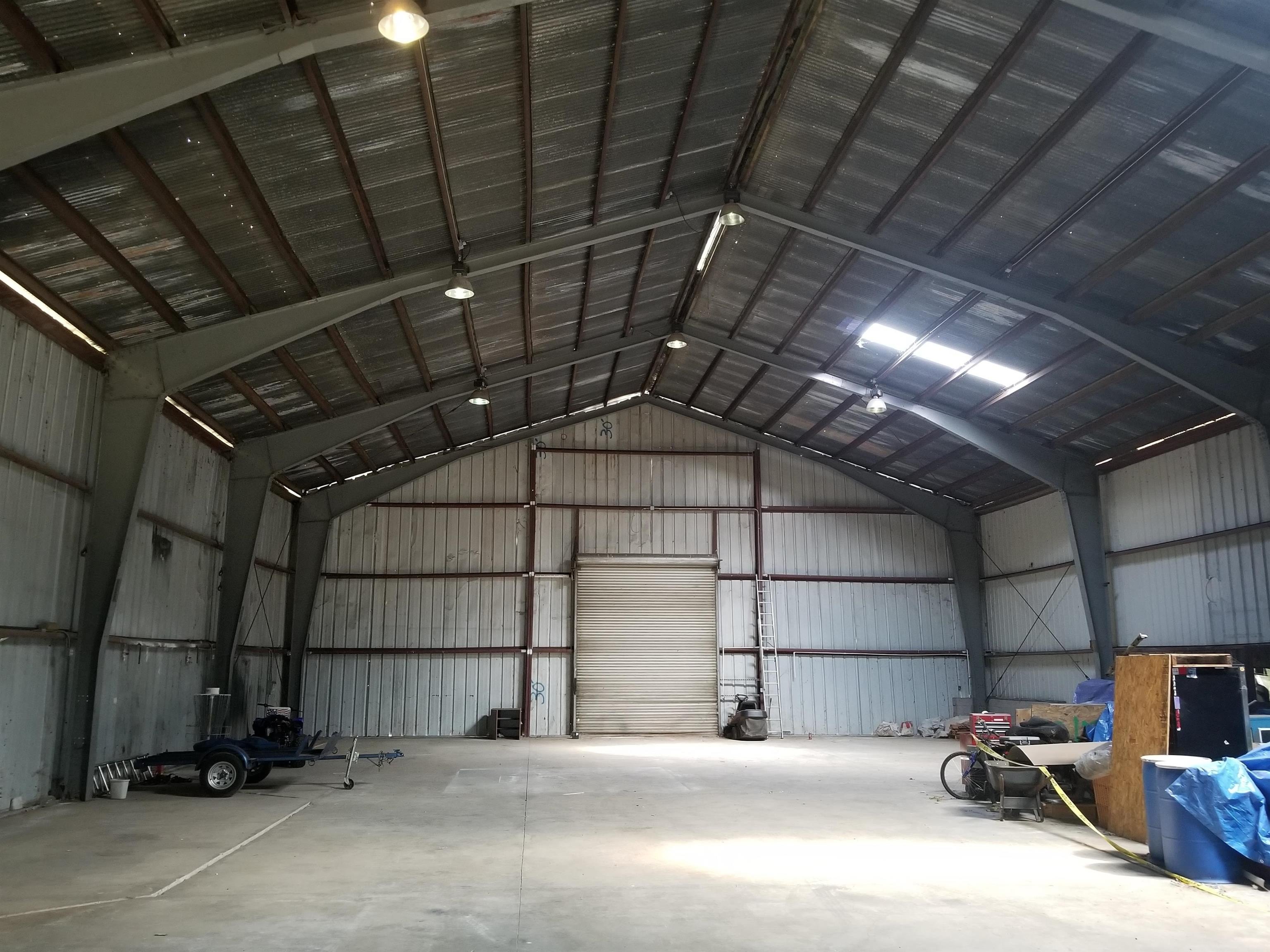 Shingle Springs, California, 95682, United States, 6 Bedrooms Bedrooms, ,2 BathroomsBathrooms,Residential,For Sale,2009241