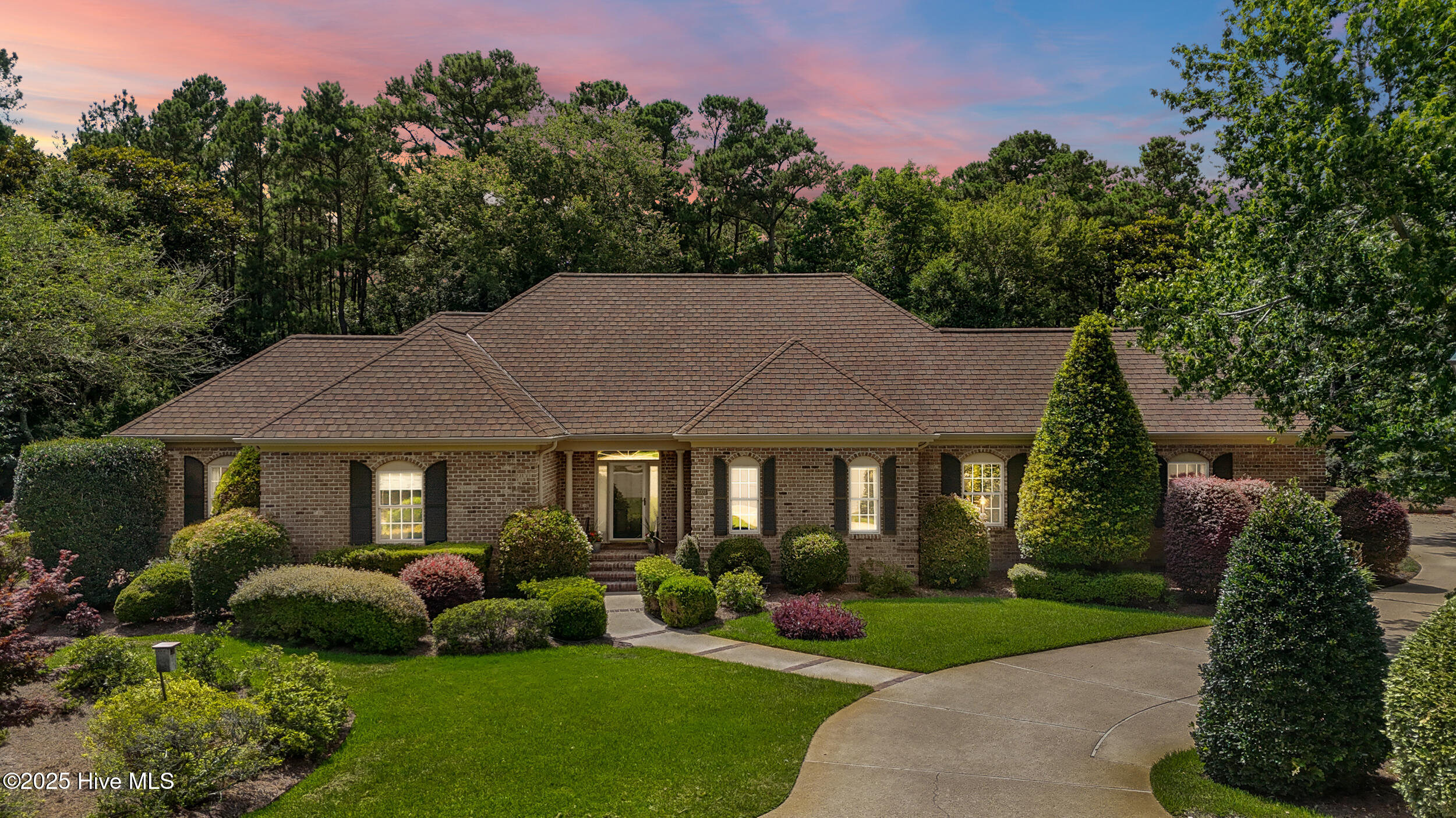 Wilmington, North Carolina, 28405, United States, 4 Bedrooms Bedrooms, ,4 BathroomsBathrooms,Residential,For Sale,1876476