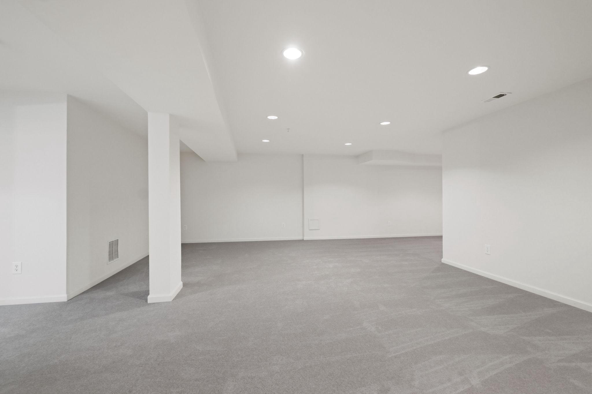  845 Lake Varuna Drive, Gaithersburg, MD, 20878 - 物件實景