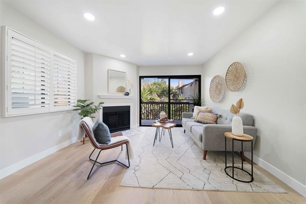 Chula Vista, California, 91910, United States, 2 Bedrooms Bedrooms, ,2 BathroomsBathrooms,Residential,For Sale,1949170