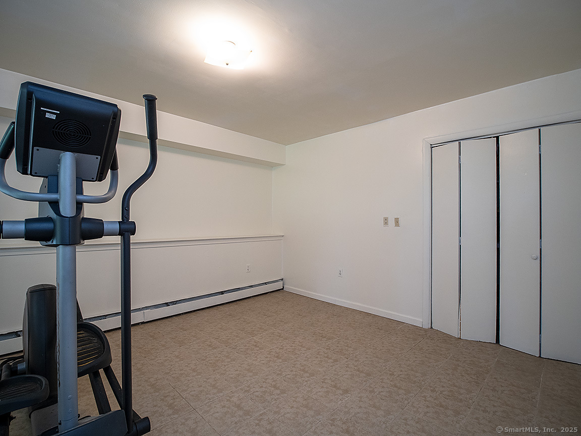Woodbridge, Connecticut, 06525, United States, 4 Bedrooms Bedrooms, ,4 BathroomsBathrooms,Residential,For Sale,1906331