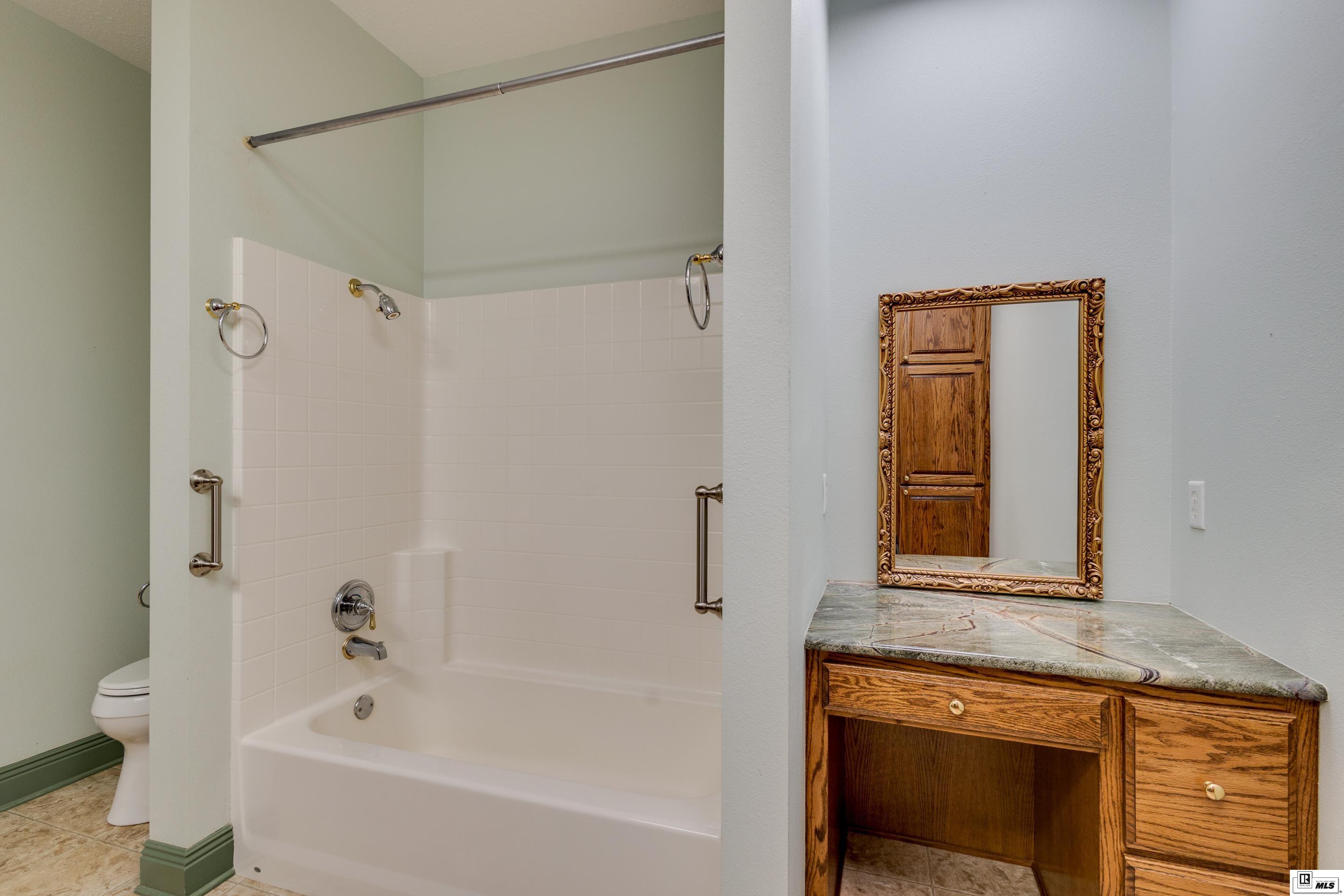 429 ROBINSON LANE, Homer, Louisiana, 71040, United States, 4 Bedrooms Bedrooms, ,2 BathroomsBathrooms,Residential,For Sale,429 ROBINSON LANE,1634667