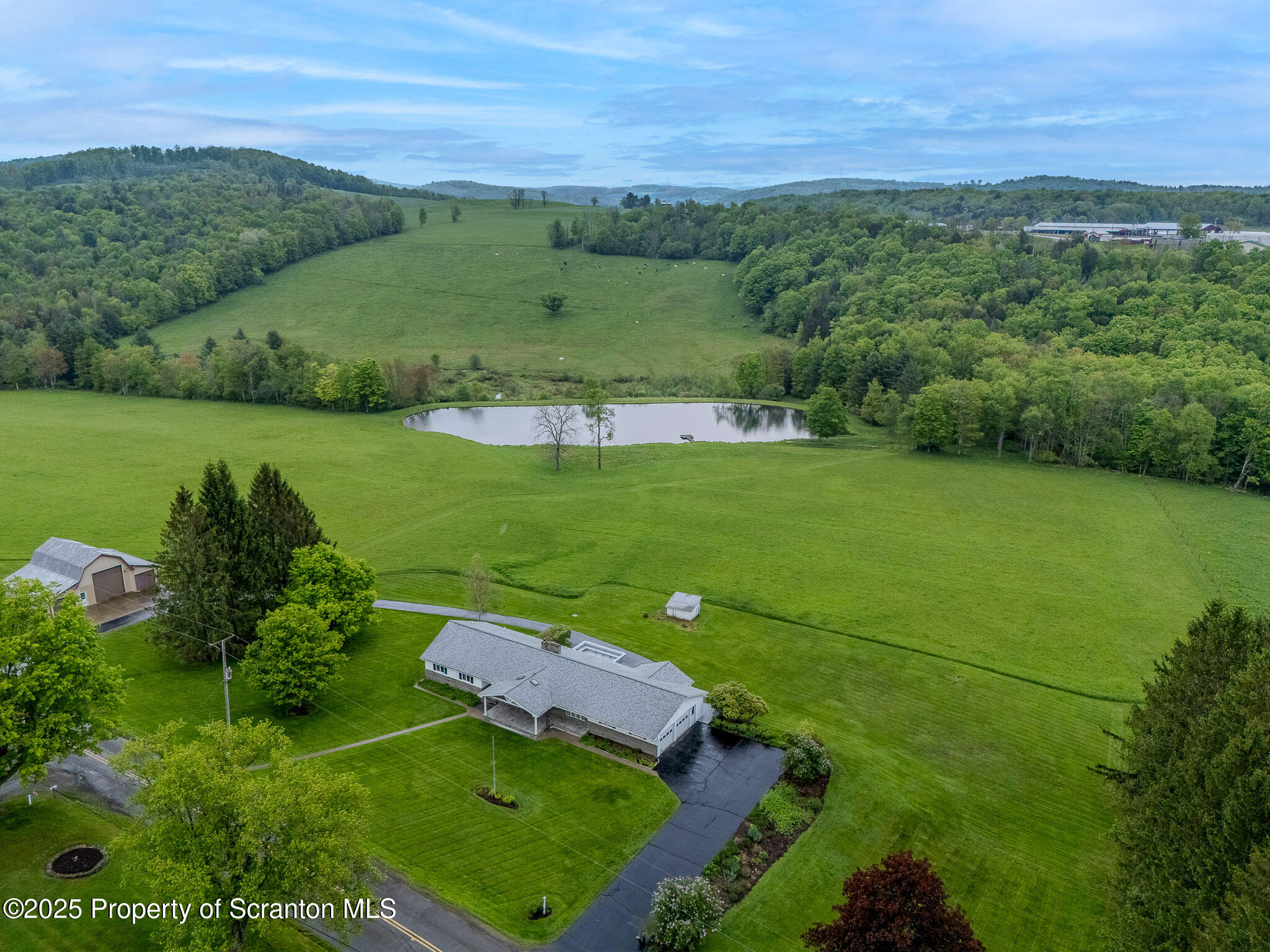 New Milford, Pennsylvania, 18834, United States, 4 Bedrooms Bedrooms, ,4 BathroomsBathrooms,Residential,For Sale,1837869