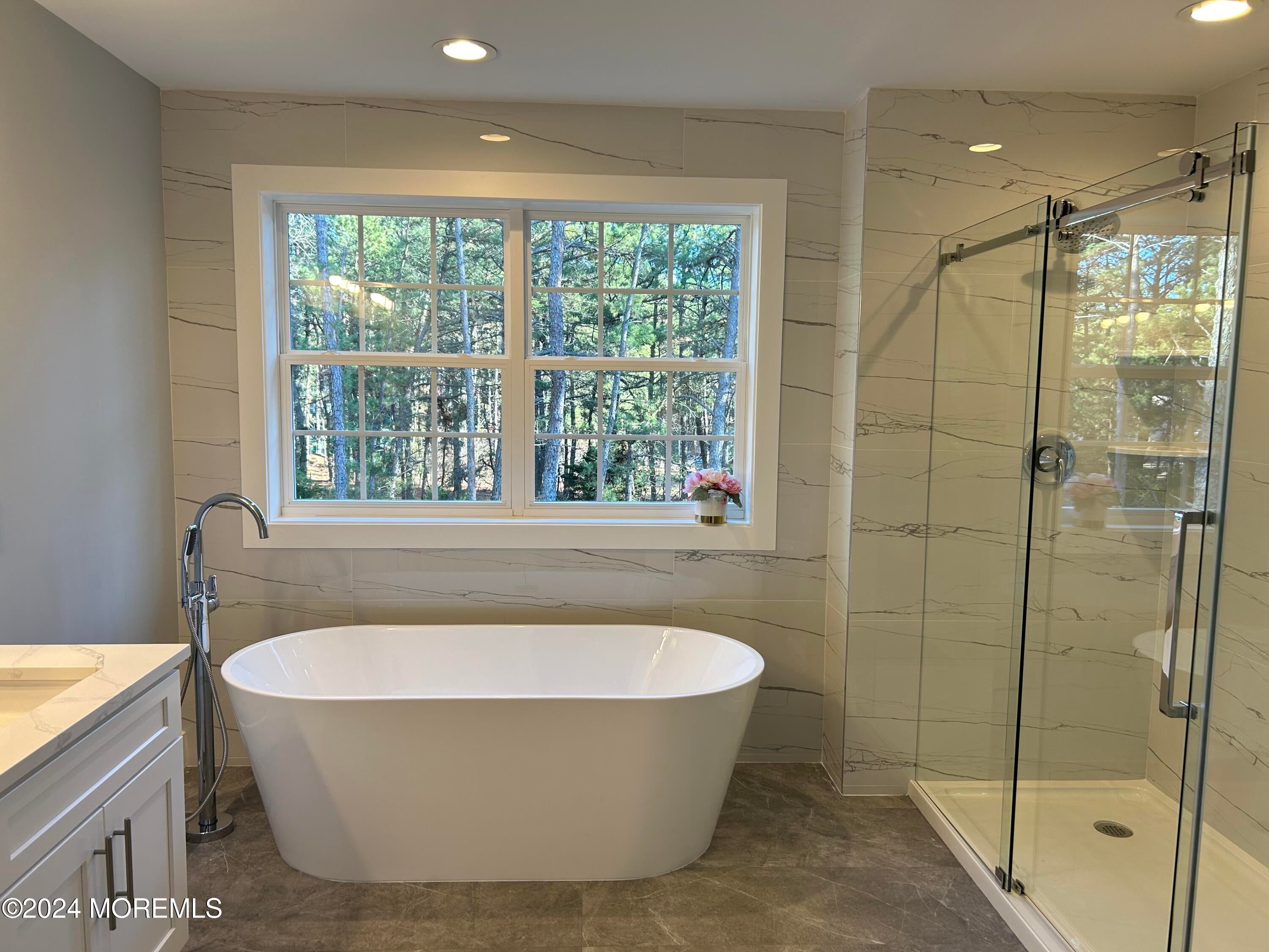 Whiting, New Jersey, 08759, United States, 4 Bedrooms Bedrooms, ,3 BathroomsBathrooms,Residential,For Sale,1878208