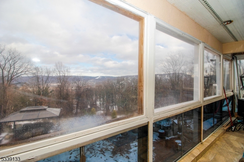 Vernon Twp., New Jersey, 07461-4534, United States, 5 Bedrooms Bedrooms, ,3 BathroomsBathrooms,Residential,For Sale,1944793