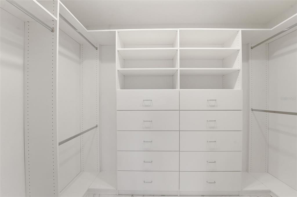 Lake Mary, Florida, 32746, United States, 4 Bedrooms Bedrooms, ,2 BathroomsBathrooms,Residential,For Sale,1987851