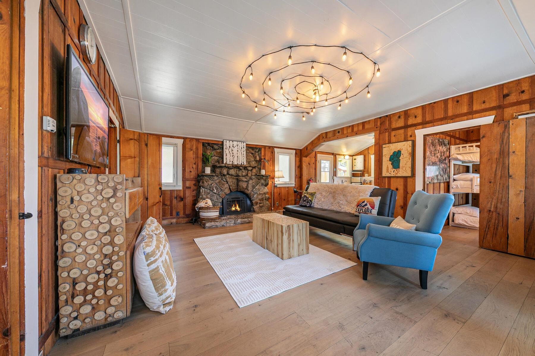 Brockway, California, 96143, United States, 3 Bedrooms Bedrooms, ,1 BathroomBathrooms,Residential,For Sale,1828549