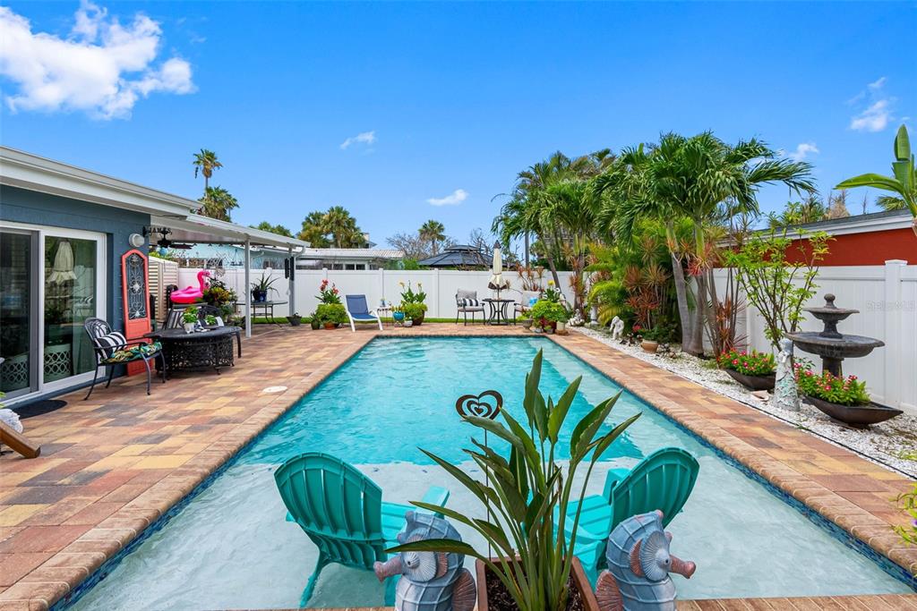 St Pete Beach, Florida, 33706, United States, 2 Bedrooms Bedrooms, ,2 BathroomsBathrooms,Residential,For Sale,1885302
