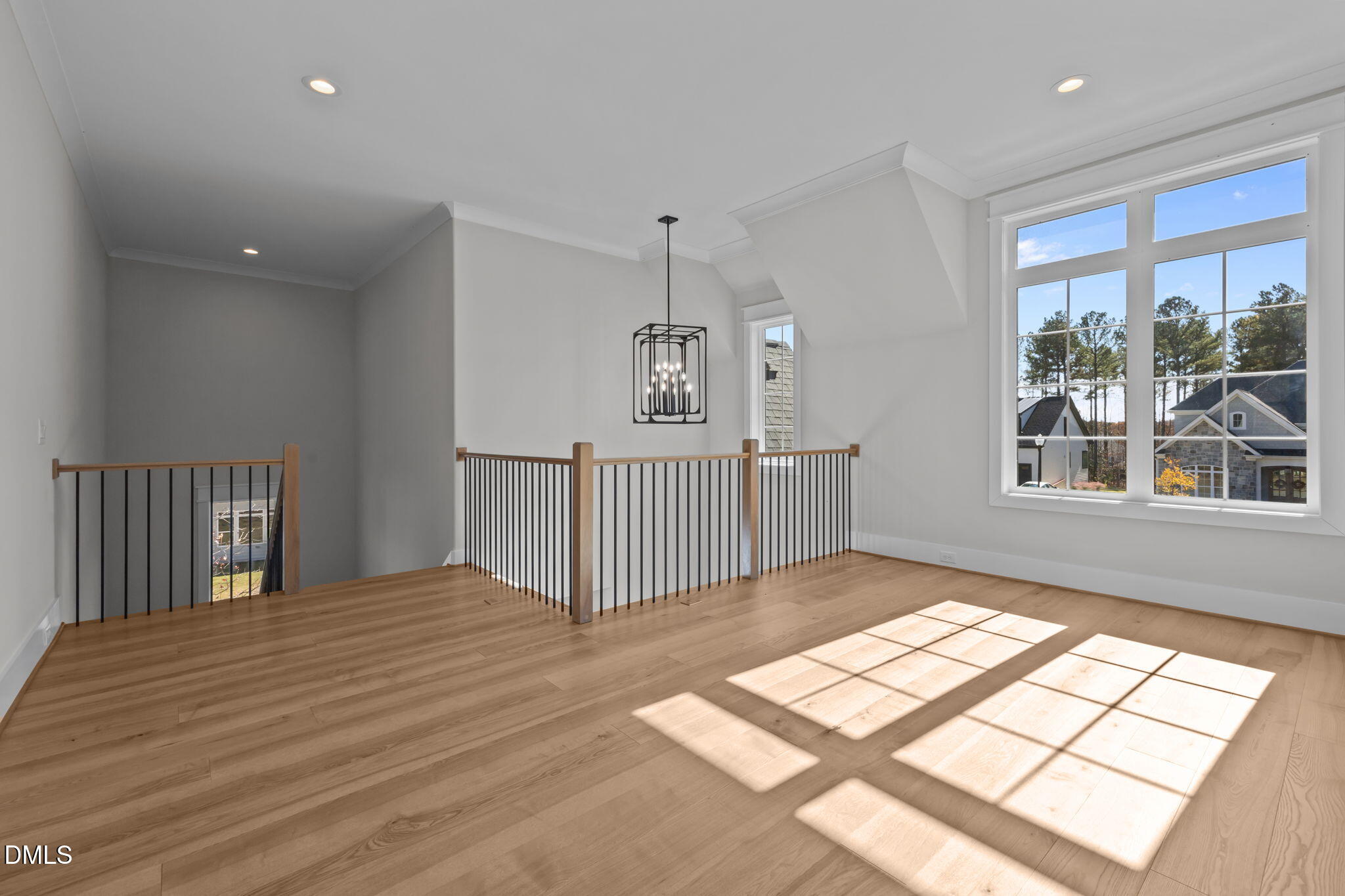 Wake Forest, North Carolina, 27587, United States, 4 Bedrooms Bedrooms, ,5 BathroomsBathrooms,Residential,For Sale,1993322