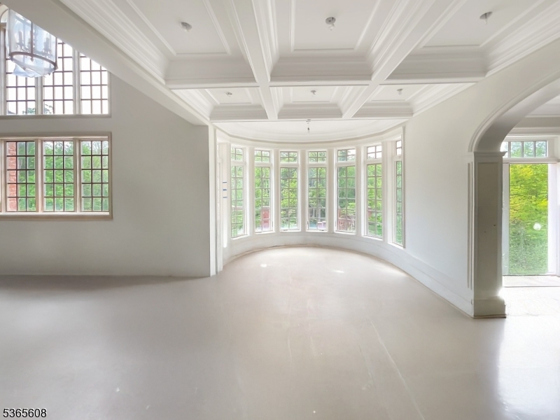 Livingston Twp., New Jersey, 07039, United States, 6 Bedrooms Bedrooms, ,8 BathroomsBathrooms,Residential,For Sale,1876538