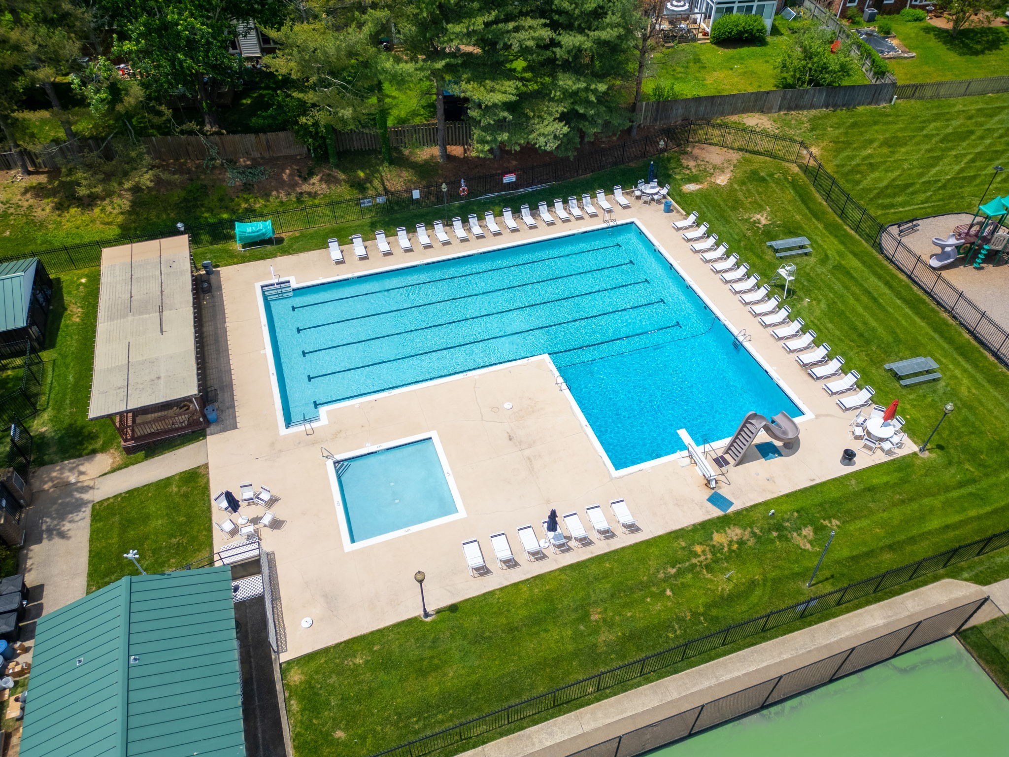 Franklin, Tennessee, 37064, United States, 3 Bedrooms Bedrooms, ,3 BathroomsBathrooms,Residential,For Sale,1874196
