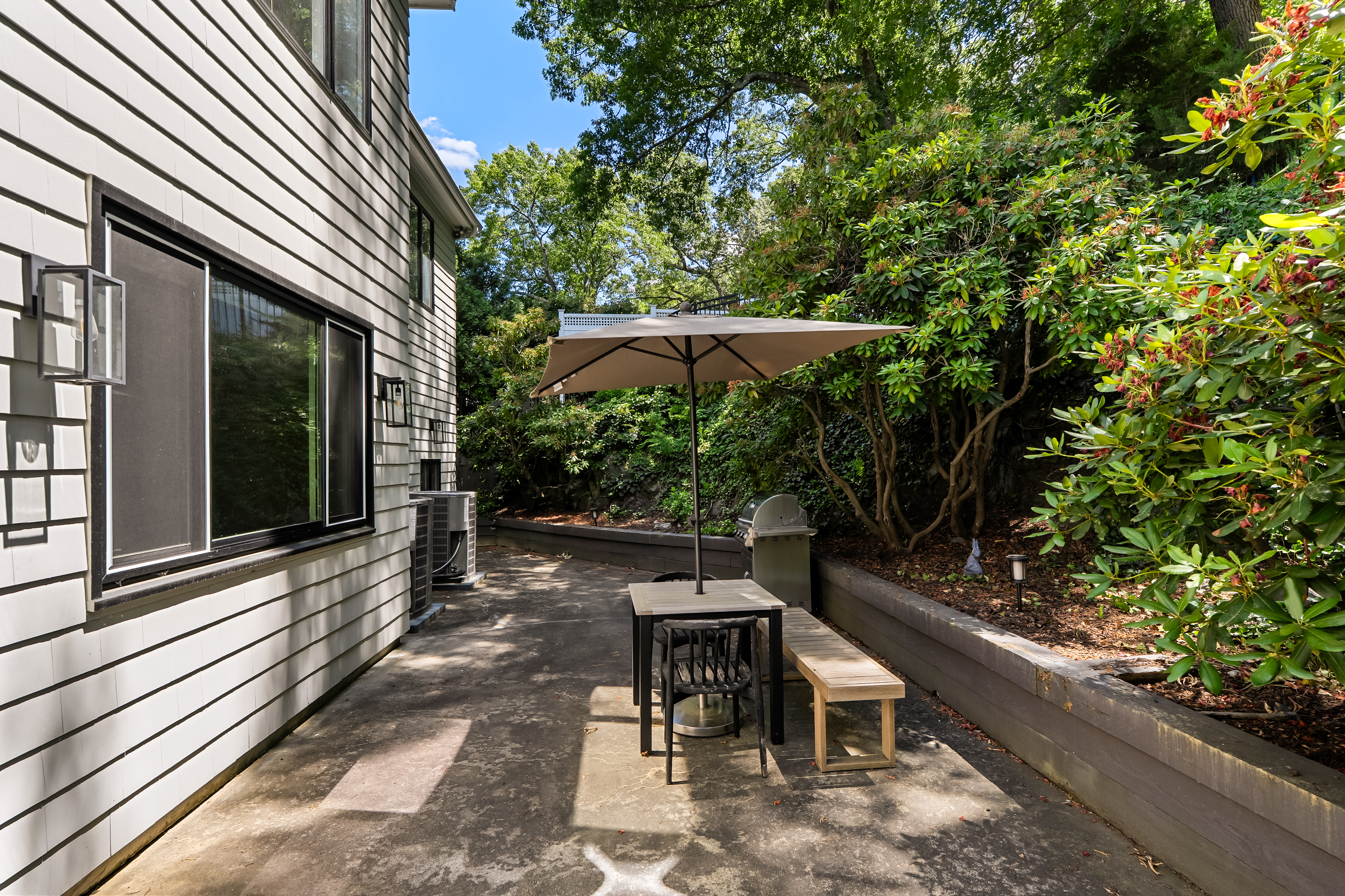  78 Hutchinson Road, Arlington, MA, 02474 - 物件實景