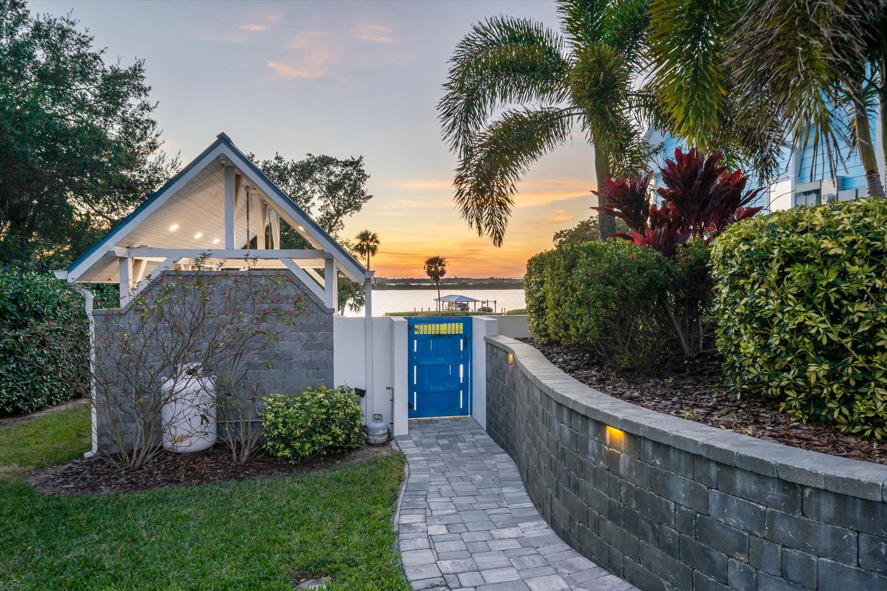  4737 S Tropical Trail, Merritt Island, FL, 32952 - 物件實景