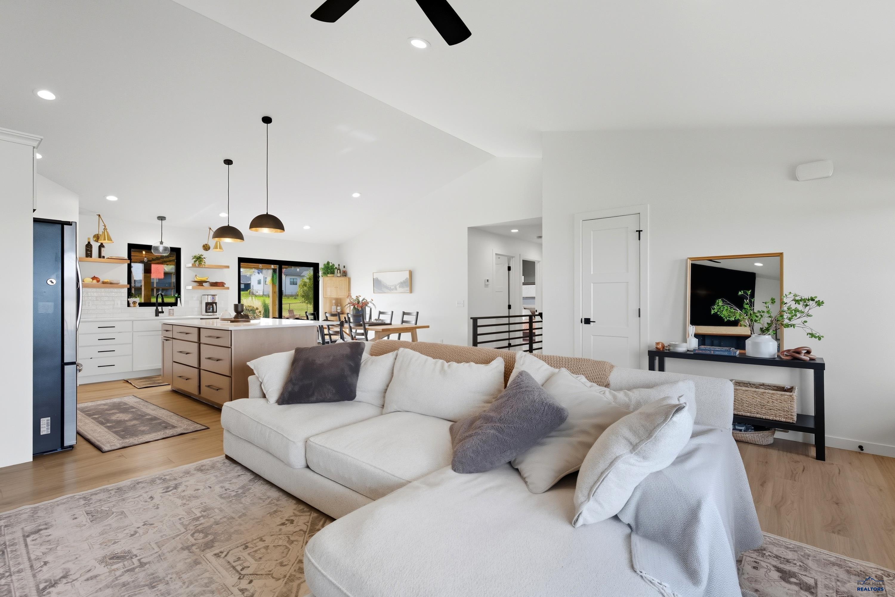 Spearfish, South Dakota, 57783, United States, 4 Bedrooms Bedrooms, ,3 BathroomsBathrooms,Residential,For Sale,1996839