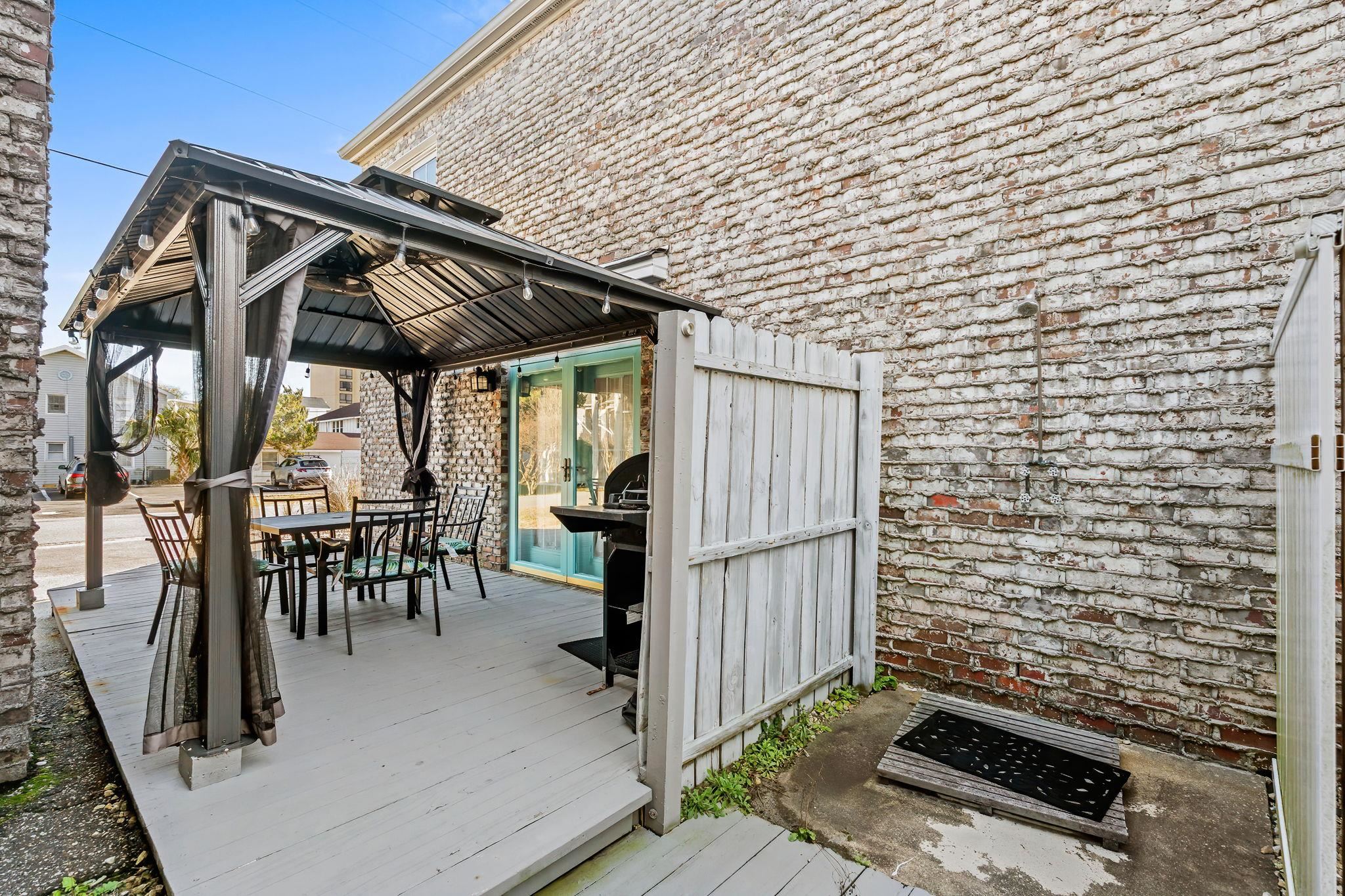 North Myrtle Beach, South Carolina, 29582, United States, 3 Bedrooms Bedrooms, ,2 BathroomsBathrooms,Residential,For Sale,2019972